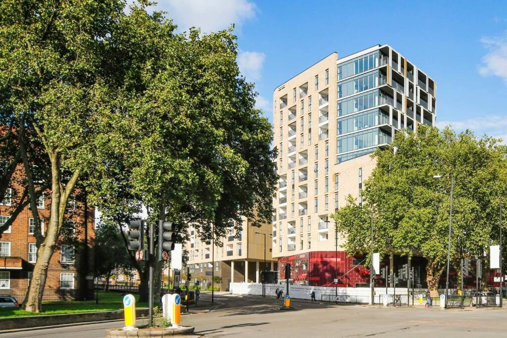 Cool Dalston Studio With Balcony And Gym Apartment London Ngoại thất bức ảnh