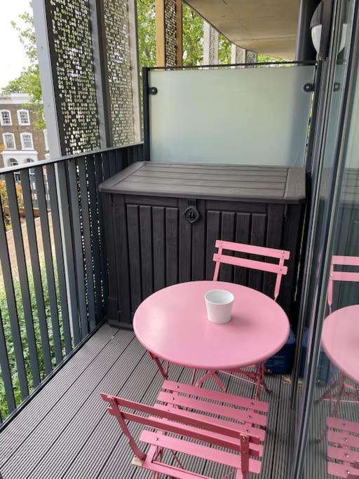 Cool Dalston Studio With Balcony And Gym Apartment London Ngoại thất bức ảnh